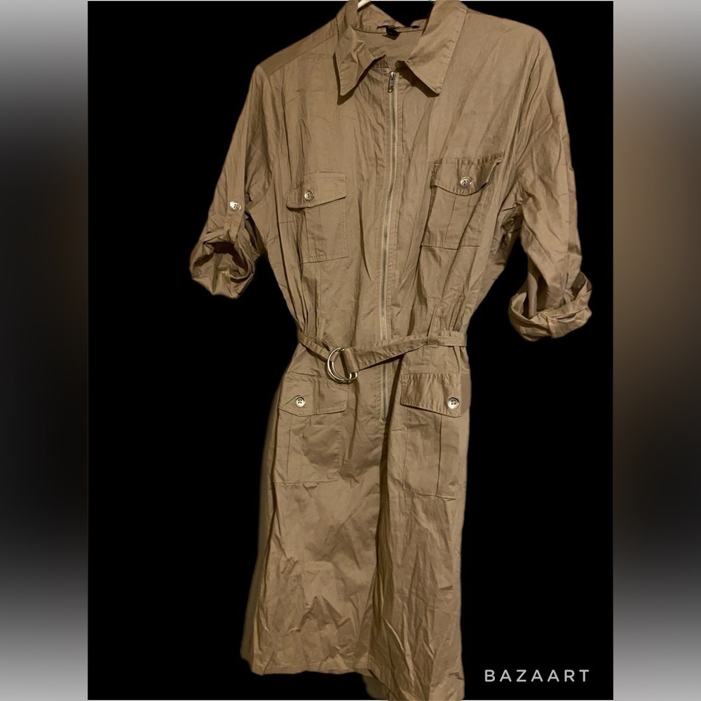 Cute safari full zip up dress